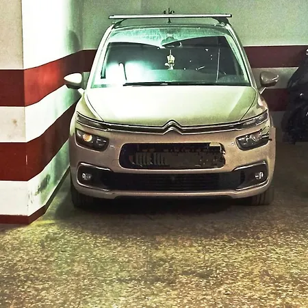 아파트 Juani Centro Parking Y Wifi Gratis *